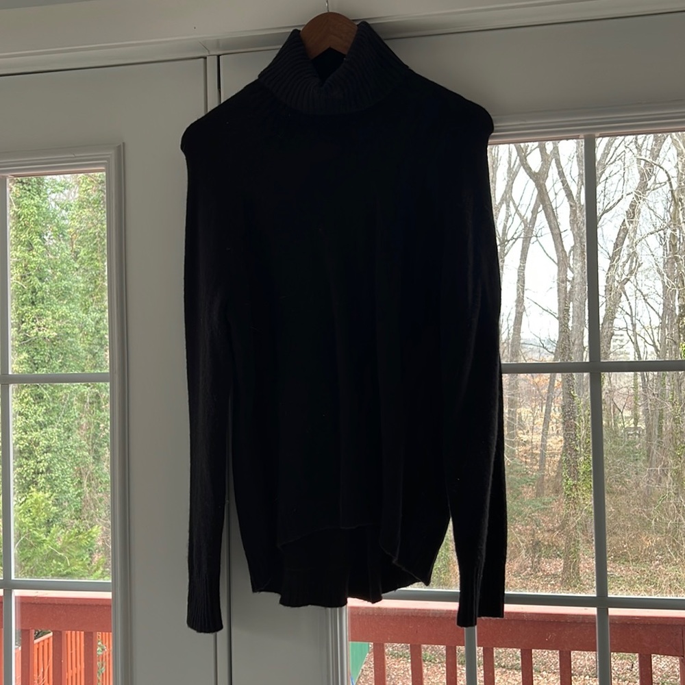 Black SOFT Jcrew turtleneck
